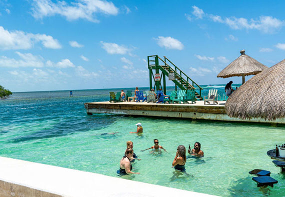 Hotels close to the Split in Caye Caulker Belize