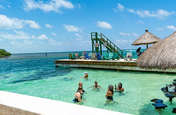 Hotels close to the Split in Caye Caulker Belize